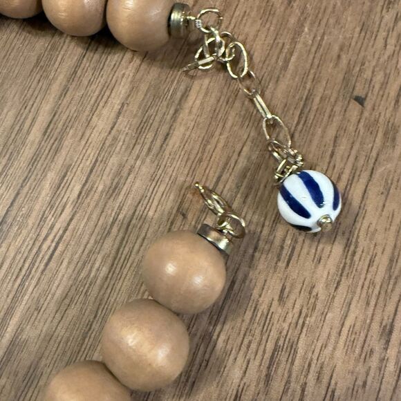 Anthropologie Statement Necklace Blue And White Ceramic And Wooden Beads - Picture 5 of 6